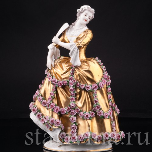 Дама с веером, Sevres, Франция, нач. 20 в