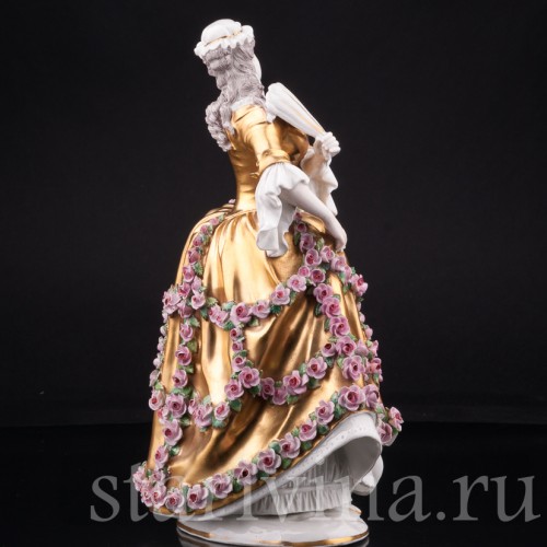 Дама с веером, Sevres, Франция, нач. 20 в