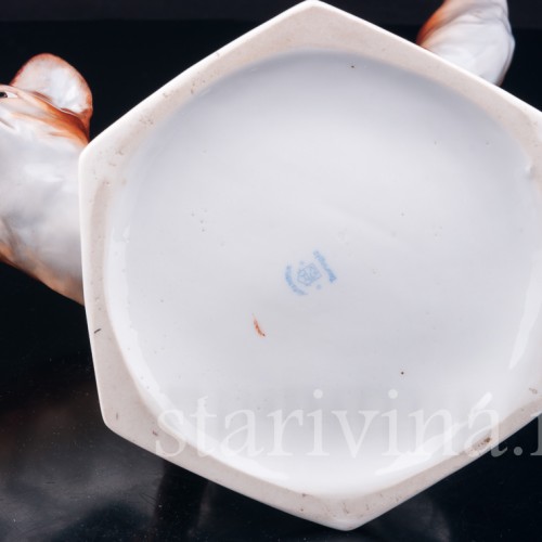 Фарфорвая статуэтка Лиса, Hertwig & Co, Германия, 1920-30 гг.