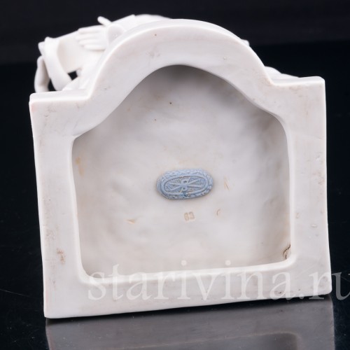 Старинная фарфоровая композиция "Первая книга", Scheibe-Alsbach, Германия, нач. 20 в.