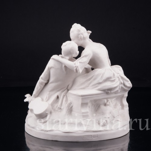 "Нежный поцелуй", романтическая пара, Sevres, Франция, 1921 г