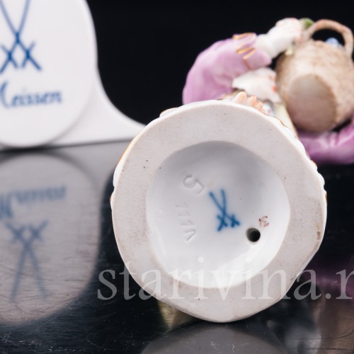 Мальчик с корзиной цветов, Meissen, Германия, 1965 г