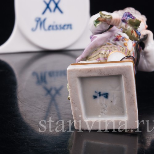 Мальчик с корзиной винограда, Meissen, Германия, 19 в