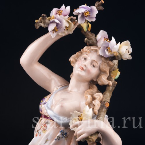 Девушка с цветущей ветвью, аллегория весны, Volkstedt, Германия, 19 в