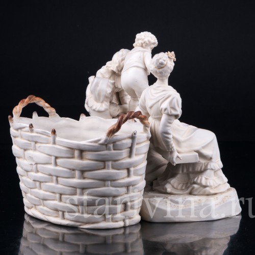 Мама с детишками на качелях, Muller & Co, Германия, нач. 20 в