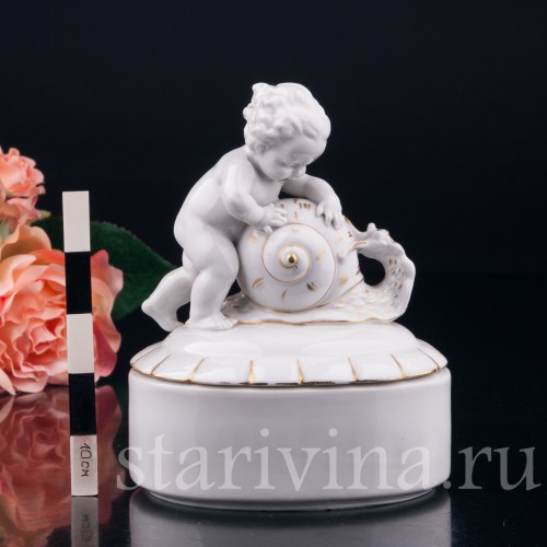 Старинная фигурка из фарфора Малыш с улиткой, шкатулка, Hertwig & Co, Германия, 1920-30 гг.