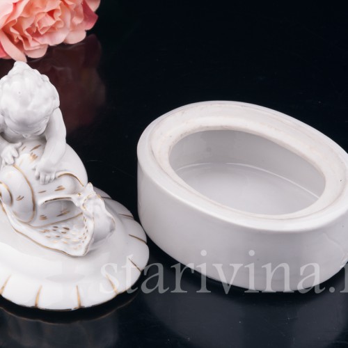 Старинная фигурка из фарфора Малыш с улиткой, шкатулка, Hertwig & Co, Германия, 1920-30 гг.