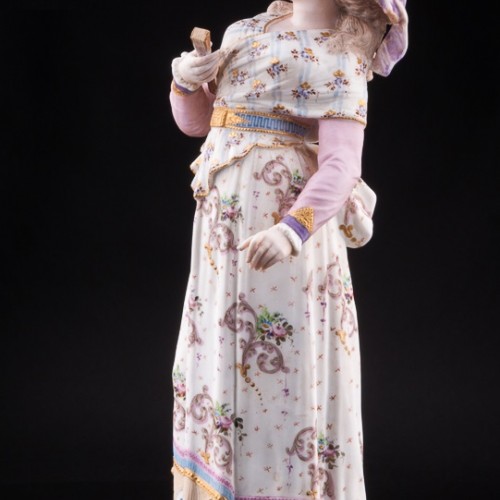 Фарфорвая статуэтка Дама в шляпке с веером, Франция, 19 в.