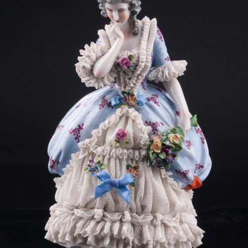 Девушка с букетом цветов, кружевная, Muller & Co, Германия, 1907-1952 гг