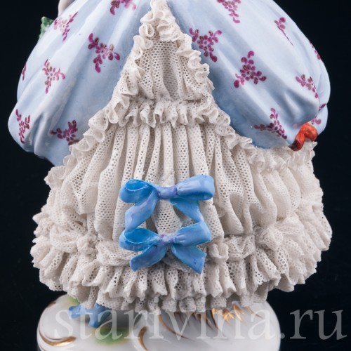 Девушка с букетом цветов, кружевная, Muller & Co, Германия, 1907-1952 гг