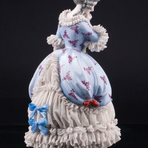 Девушка с букетом цветов, кружевная, Muller & Co, Германия, 1907-1952 гг