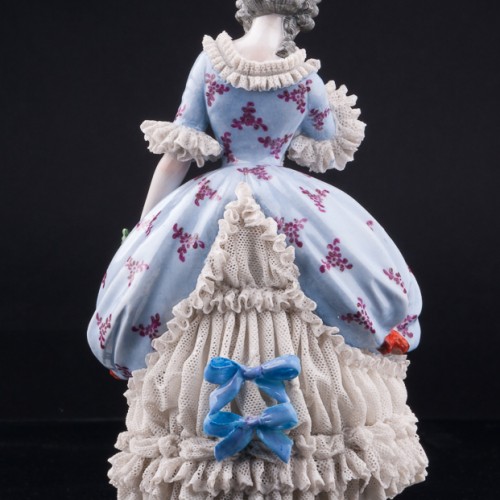 Девушка с букетом цветов, кружевная, Muller & Co, Германия, 1907-1952 гг