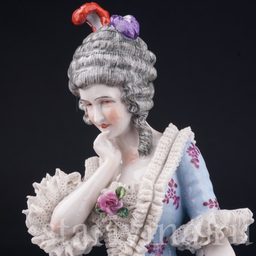 Девушка с букетом цветов, кружевная, Muller & Co, Германия, 1907-1952 гг