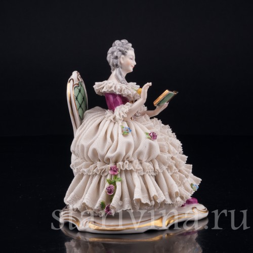 Девушка с книгой, кружевная, Дрезден, Германия, сер. 20 в