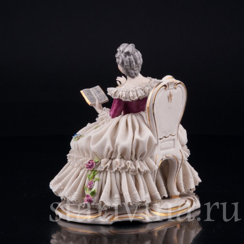 Девушка с книгой, кружевная, Дрезден, Германия, сер. 20 в