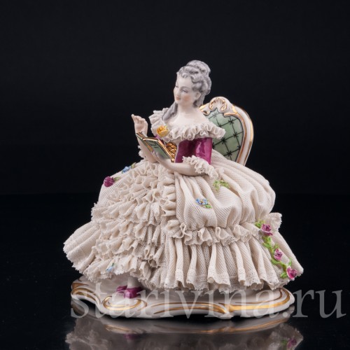 Девушка с книгой, кружевная, Дрезден, Германия, сер. 20 в