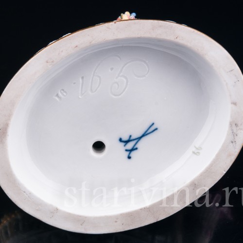 Пара с птичьей клеткой, аллегория Весны, Meissen, Германия, 19 в