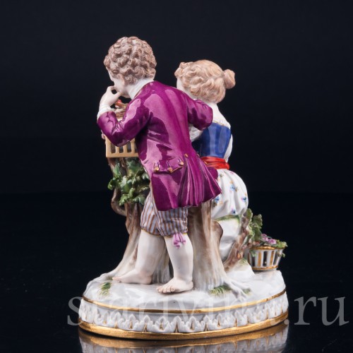 Пара с птичьей клеткой, аллегория Весны, Meissen, Германия, 19 в