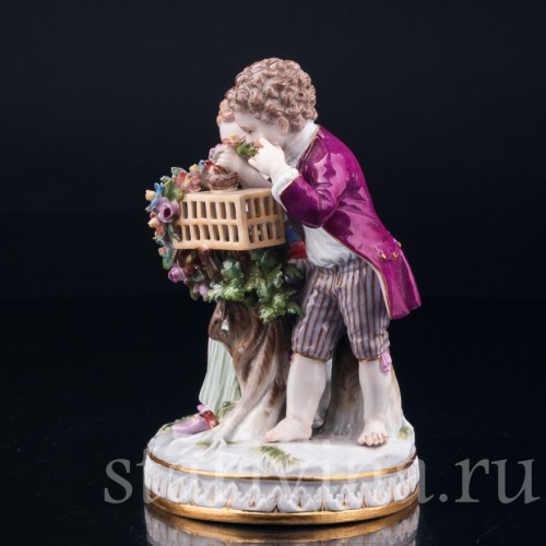 Пара с птичьей клеткой, аллегория Весны, Meissen, Германия, 19 в