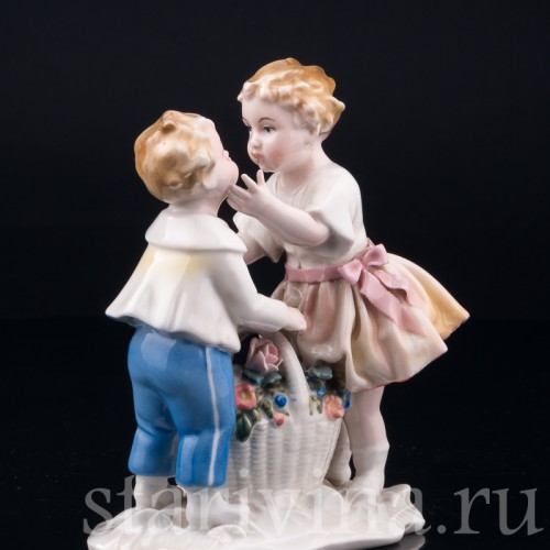 Первый поцелуй, дети с корзиной цветов, Karl Ens, Германия, 1920-30 гг