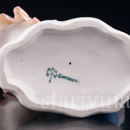 Первый поцелуй, дети с корзиной цветов, Karl Ens, Германия, 1920-30 гг