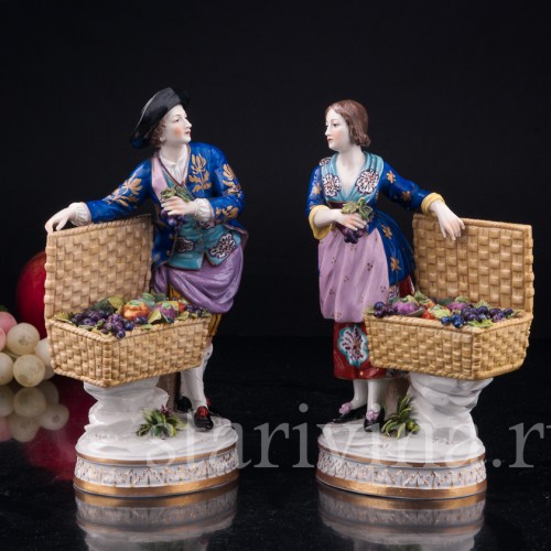 Пара с корзинами фруктов, Volkstedt, Германия, кон. 19 - нач. 20 вв
