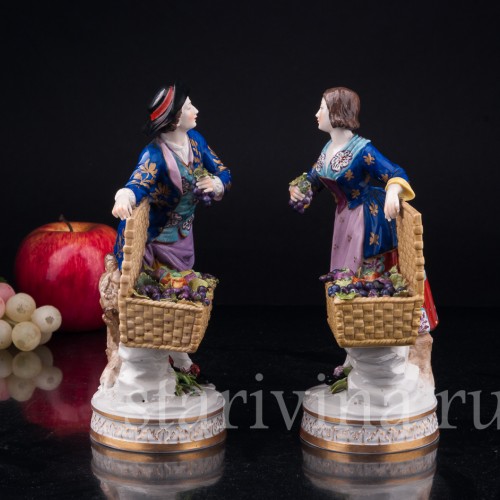Пара с корзинами фруктов, Volkstedt, Германия, кон. 19 - нач. 20 вв
