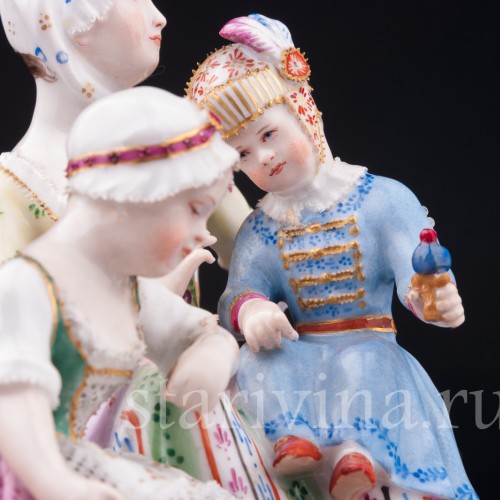 Фарфорвая статуэтка Женщина с двумя девочками, Royal Wien, Австрия, 1846 г.