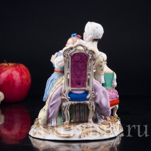 Фарфорвая статуэтка Женщина с двумя девочками, Royal Wien, Австрия, 1846 г.