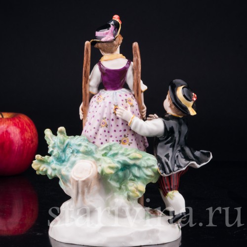 Антикварная фарфоровая статуэтка "На ходулях", играющие дети, Karl Ens, Германия, кон. 19 в.