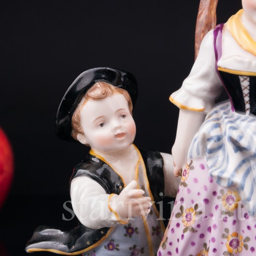 Антикварная фарфоровая статуэтка "На ходулях", играющие дети, Karl Ens, Германия, кон. 19 в.