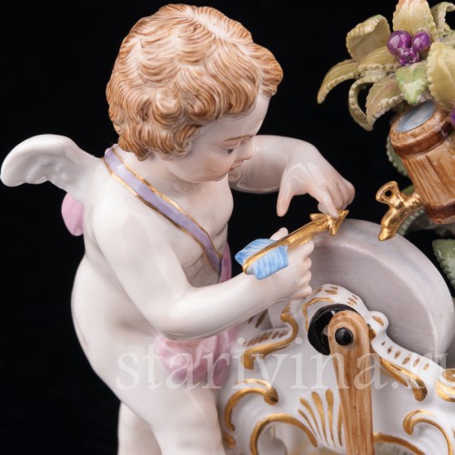 Ангелочек (Амур), точащий стрелу, Meissen, Германия, 19 в