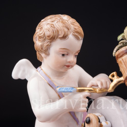 Ангелочек (Амур), точащий стрелу, Meissen, Германия, 19 в