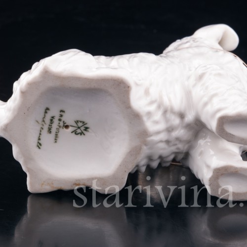 Статуэтка собаки из фарфора Собака, Karl Ens, Германия, 1920-30 гг.