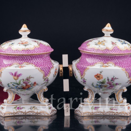Парные вазы с крышками, Дрезден, Германия, 19 в