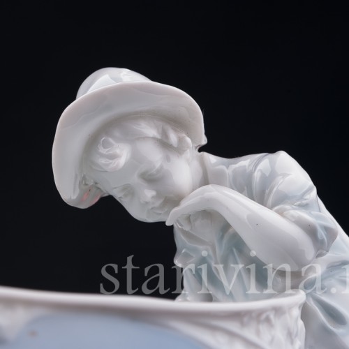 "Море", ваза с детьми, E. A. Muller, Германия, 1890-27 гг