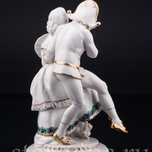 Фигурка пары из фарфора Арлекин и Коломбина, Hertwig & Co, Германия, 1920-30 гг.