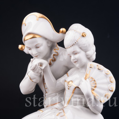 Фигурка пары из фарфора Арлекин и Коломбина, Hertwig & Co, Германия, 1920-30 гг.
