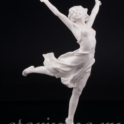 Статуэтка из фарфора Танцующая девушка, Hutschenreuther, Германия, 1938-64 гг.
