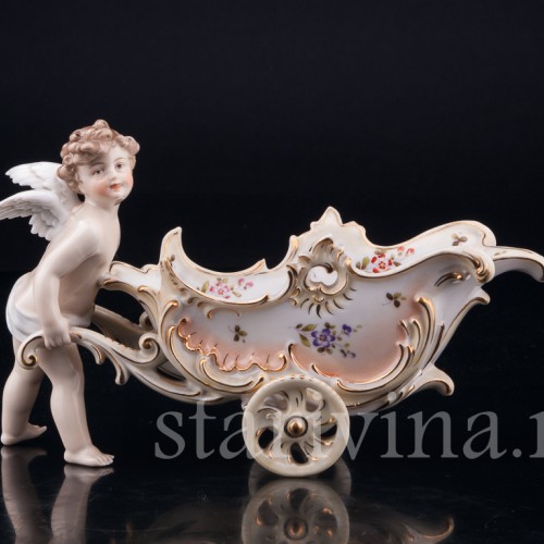 Антикварная фарфорвая статуэтка Ангелочек с возком, Volkstedt, Германия, 19 в.