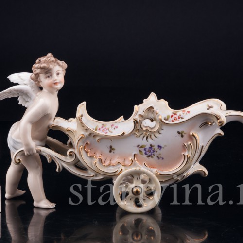 Антикварная фарфорвая статуэтка Ангелочек с возком, Volkstedt, Германия, 19 в.