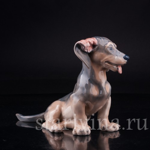 Фигурка собаки из фарфора Такса с завернутым ухом, Royal Copenhagen, Дания, вт. пол. 20 в.