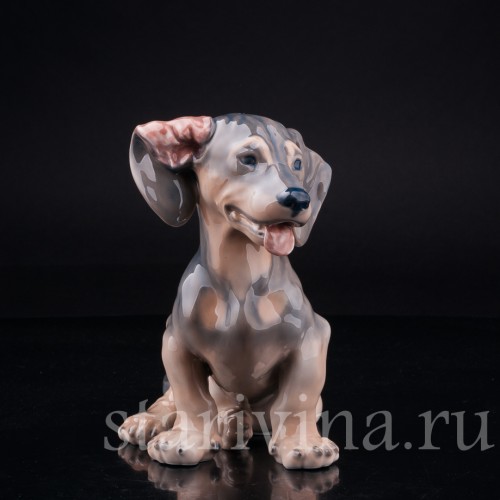 Фигурка собаки из фарфора Такса с завернутым ухом, Royal Copenhagen, Дания, вт. пол. 20 в.