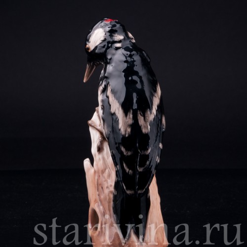 Статуэтка птицы из фарфора Пестрый дятел, Goebel, Германия, 1967 г.