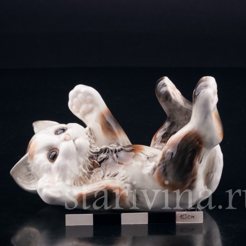 Фигурка из фарфора Играющий котенок, Goebel, Германия, вт. пол. 20 в.
