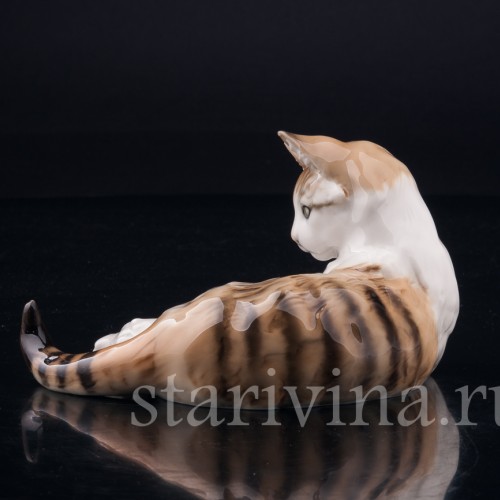 Котенок играющий с мячом, Hutschenreuther, Германия, 1960 гг