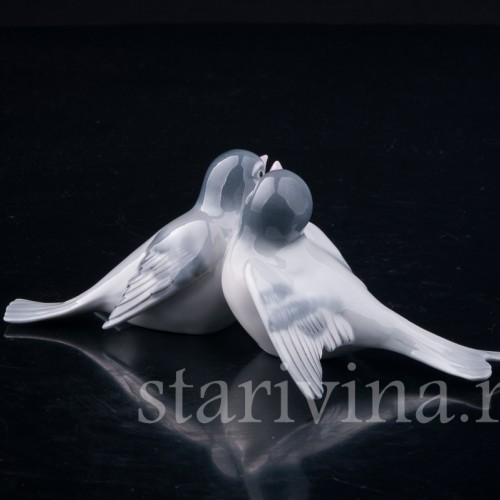 Статуэтка птиц из фарфора Птенцы ласточек, Metzler & Ortloff, Германия, до 1945 г.