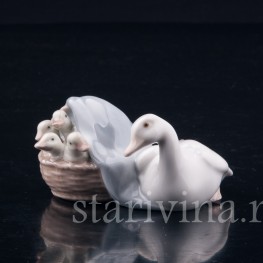 Утка с утятами, Lladro, Испания 