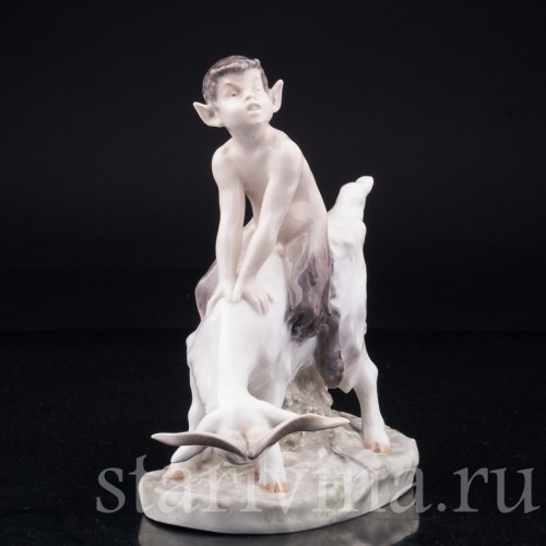 Фавн на козле, Royal Copenhagen, Дания