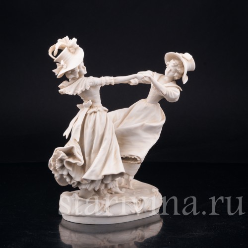 Старинная фарфорвая композиция "В вихре танца", танцующие девушки, Scheibe-Alsbach, Германия, 1925-45 гг.